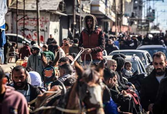 غزہ میں 27ہزار فلسطینی اموات، نقل مکانی کے بہاؤ میں رفح ‘پریشرککر’ بن گیا: یواین